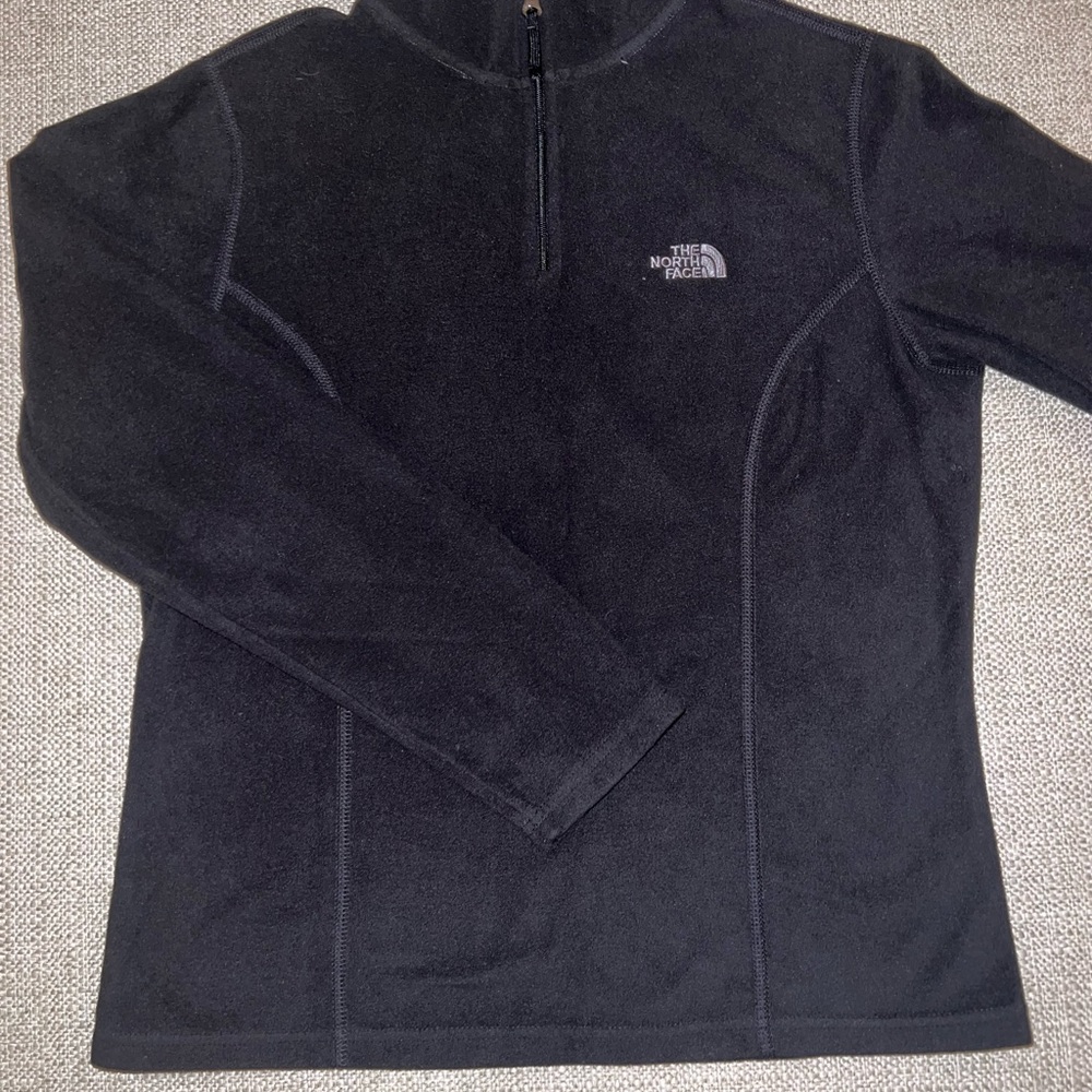 The North Face Women’s Fleece Quarter Zip